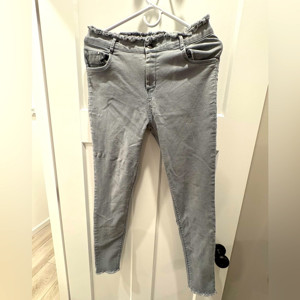 Gray Skinny Jeans